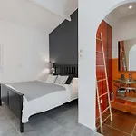 Βίλα Avec Piscine - Confort Et Tranquillite *