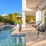 Avec Piscine - Confort Et Tranquillite *