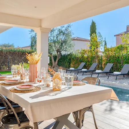 Avec Piscine - Confort Et Tranquillite 别墅