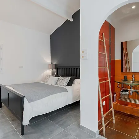 别墅 Avec Piscine - Confort Et Tranquillite *