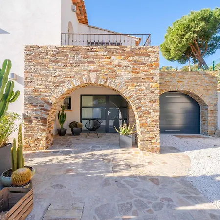 Avec Piscine - Confort Et Tranquillite *