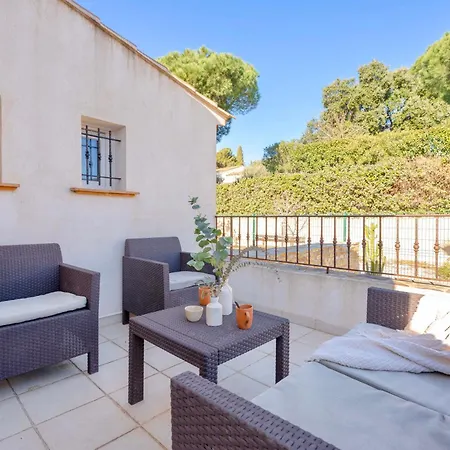 别墅 Avec Piscine - Confort Et Tranquillite *